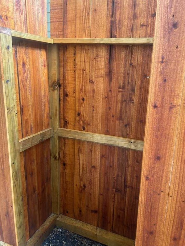 Fran_Apstein's_Cedar_Fence_Project_in_Crosby,_Texas. - Mustang Fencing and Gates A cedar fence project completed by Fran Apsteins in Crosby, Texas, showcasing expert craftsmanship and quality materials.