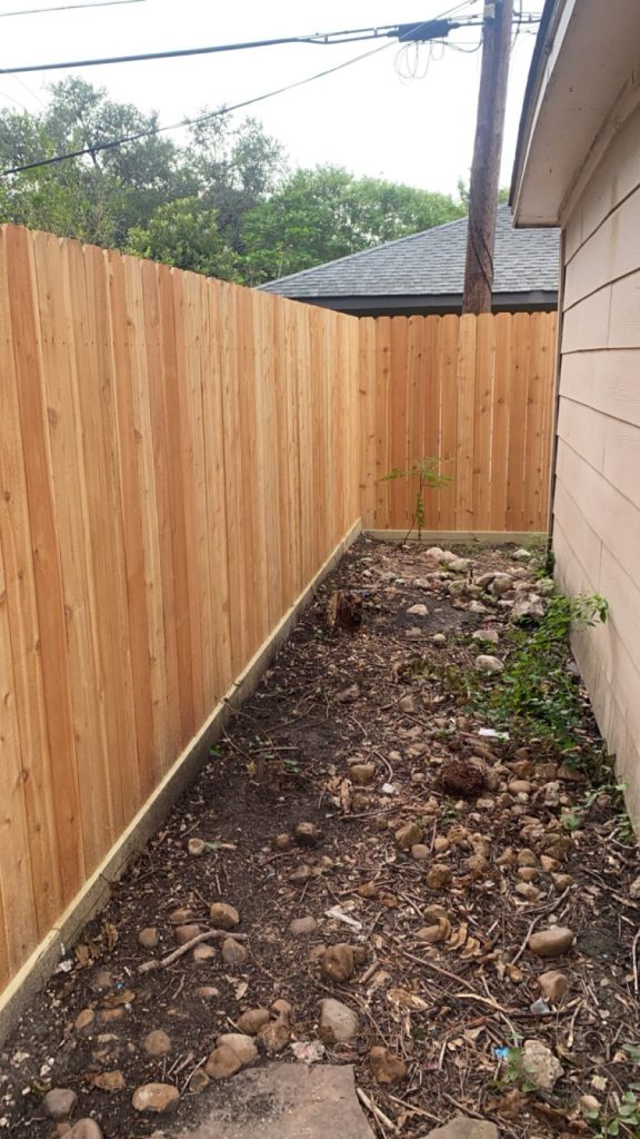 Crafting the Perfect Cedar Fence for Matt Hudzicki in Houston, TX - Mustang Fencing and Gates Crafting the perfect cedar fence for Matt Hudzicki in Houston, TX by Mustang Fencing and Gates.