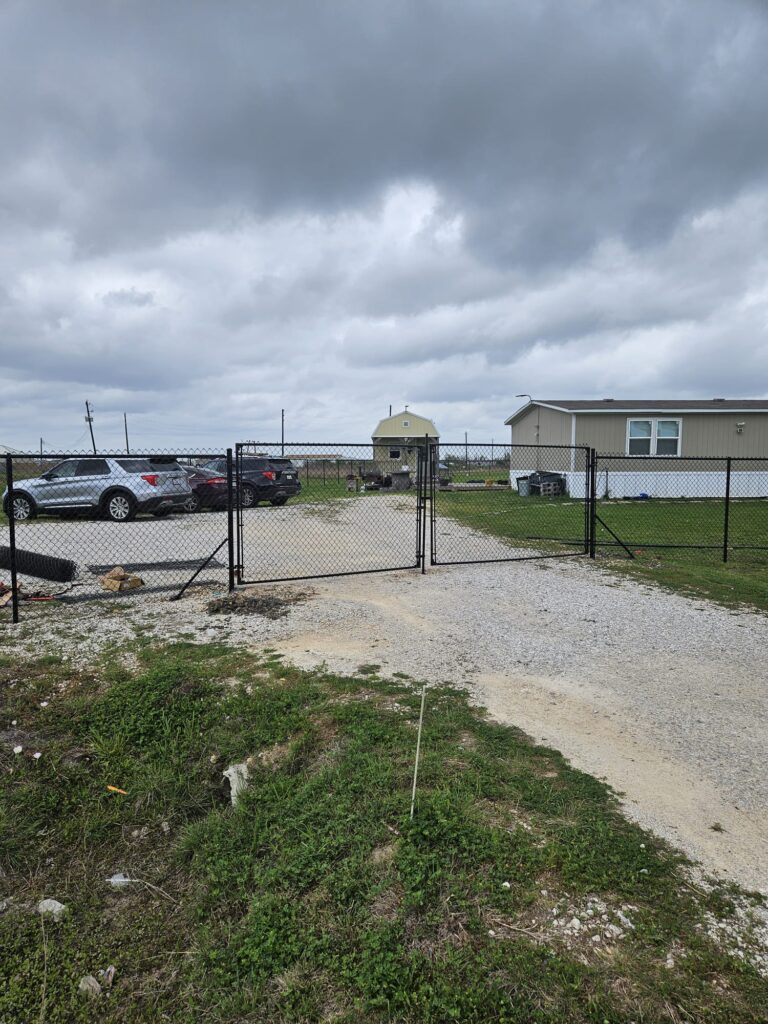 houston tx chain link fence gate - Mustang Fencing and Gates "Chain link fence gate in Houston, TX, installed by Mustang Fencing and Gates."