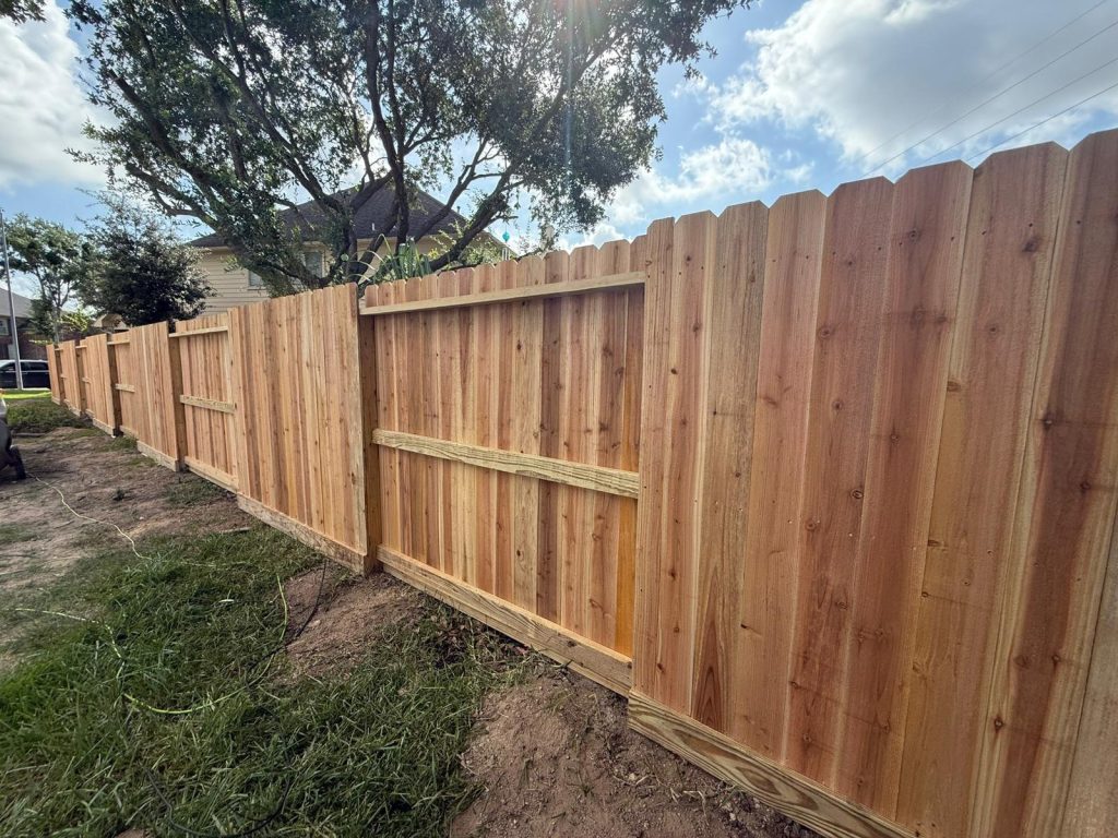 houston-cedar-wood-fence-installation-residential-contractors - Mustang Fencing and Gates