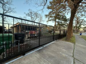 houston-residential-metal-fence-installation-perimeter-fencing - Mustang Fencing and Gates