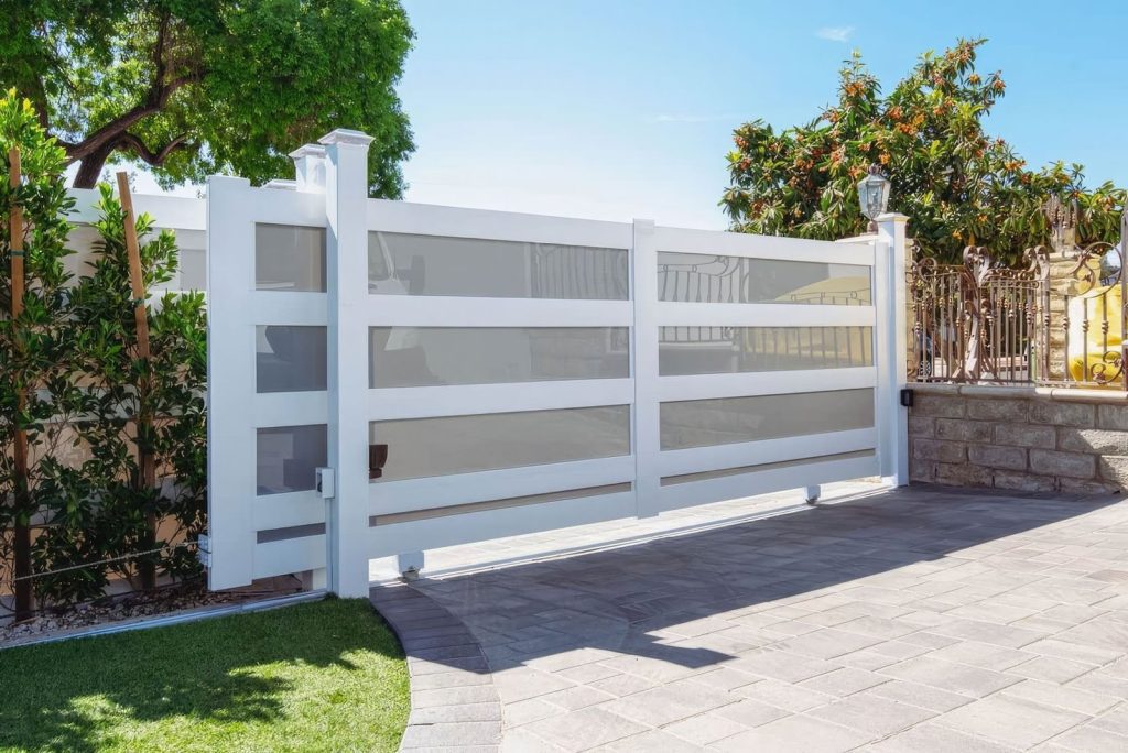 Vinyl Rolling Gate - Mustang Fencing and Gates