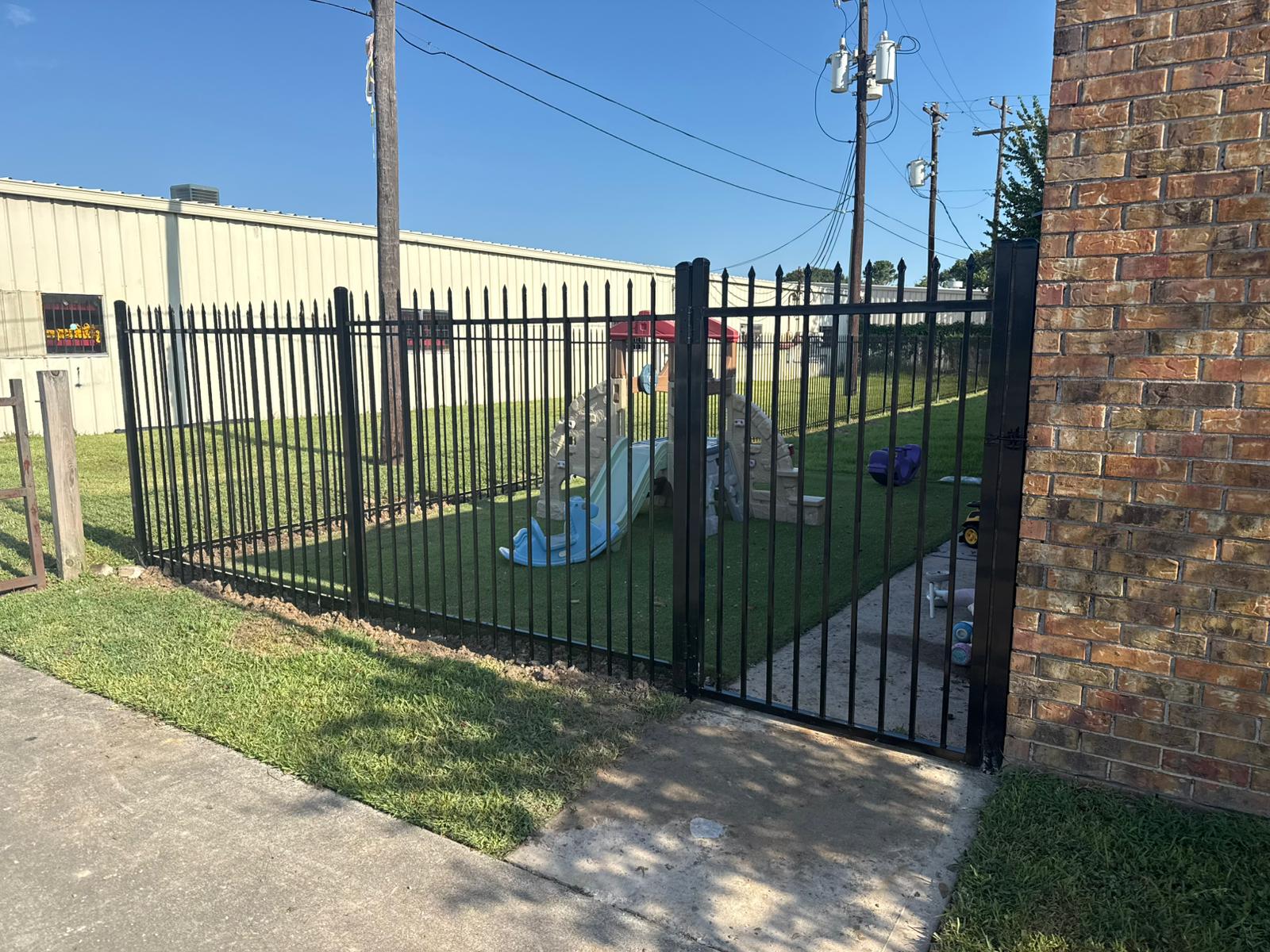 Mustang Fencing commercial project photo in Houston TX