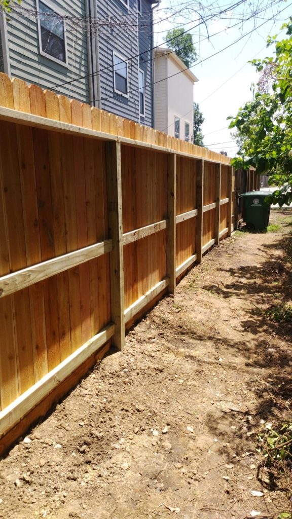 Crafting a Stunning Wooden Fence in Houston Texas